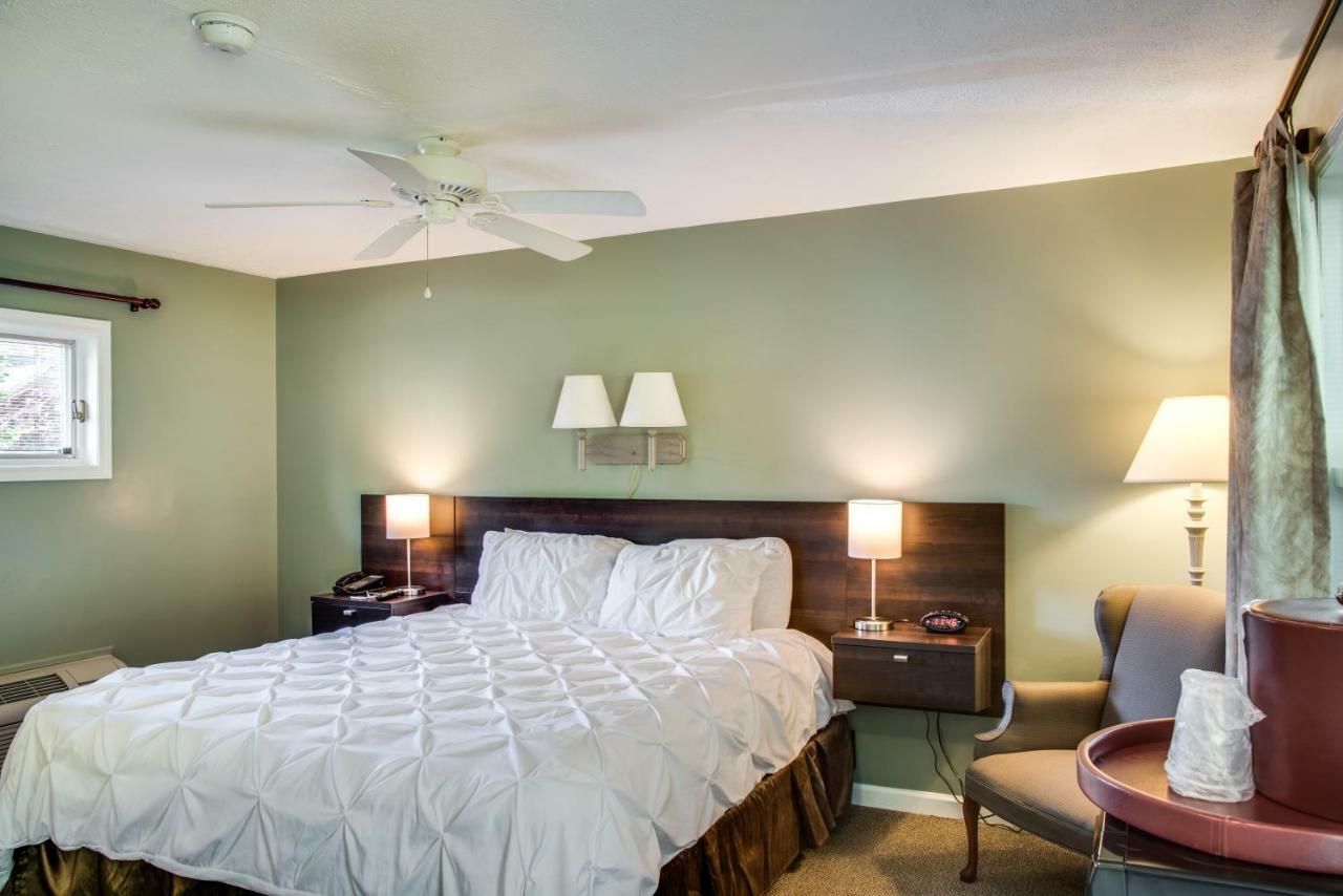 Boxwood Lodge Blowing Rock Near Boone-University Екстер'єр фото